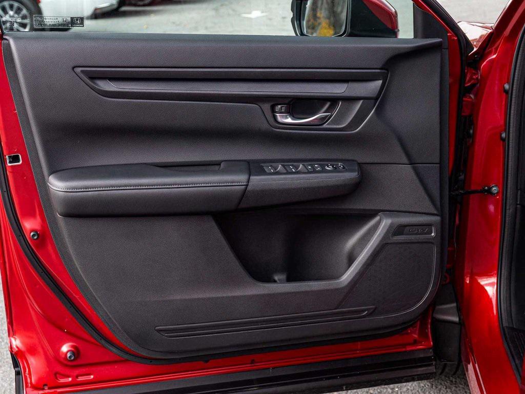 used 2025 Honda CR-V car, priced at $29,990