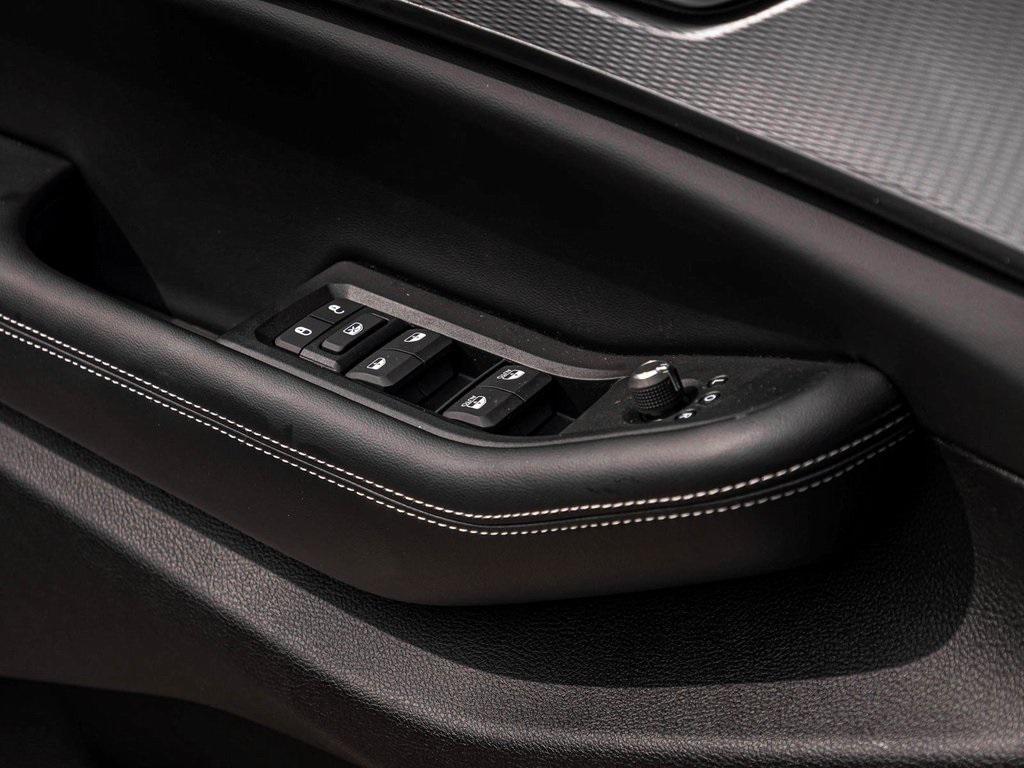new 2025 Jeep Grand Cherokee L car, priced at $44,409