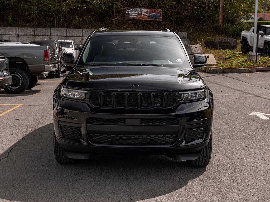 new 2025 Jeep Grand Cherokee L car, priced at $44,409