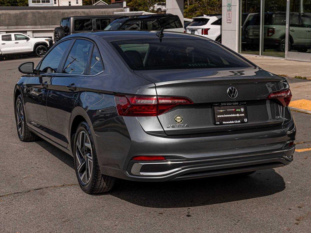 used 2022 Volkswagen Jetta car, priced at $18,240