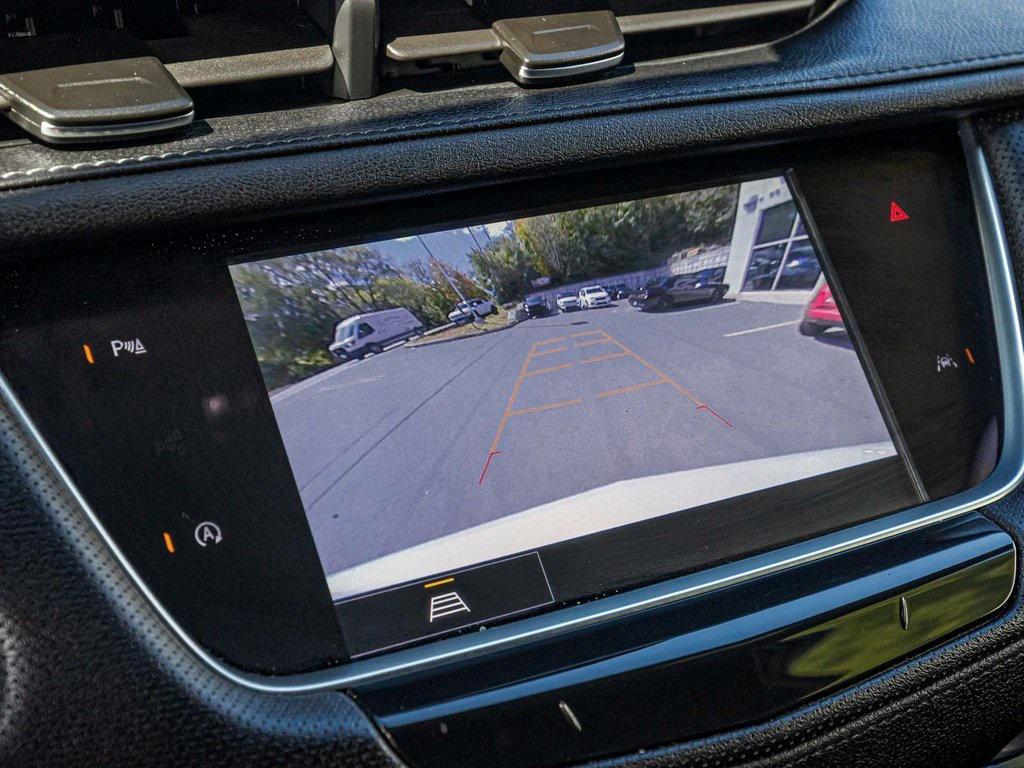 used 2024 Cadillac XT6 car, priced at $38,990
