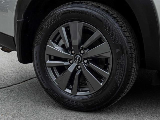 used 2024 Nissan Pathfinder car, priced at $35,990