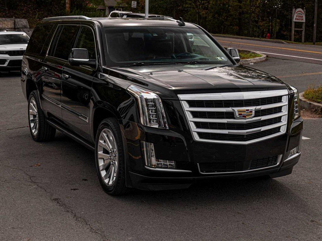 used 2015 Cadillac Escalade ESV car, priced at $23,990