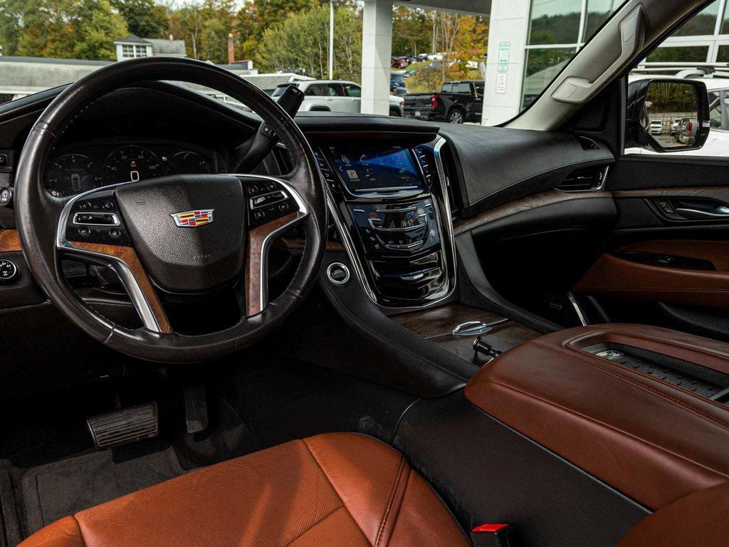 used 2015 Cadillac Escalade ESV car, priced at $23,990