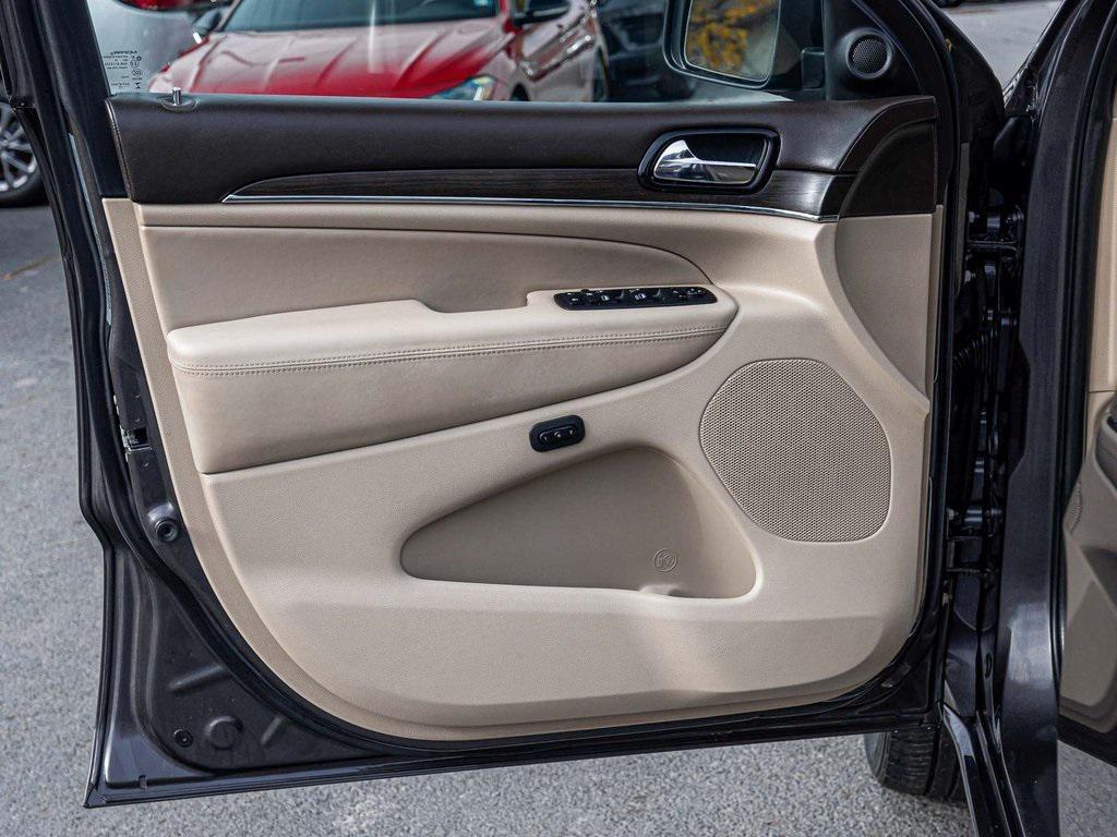 used 2020 Jeep Grand Cherokee car, priced at $23,450