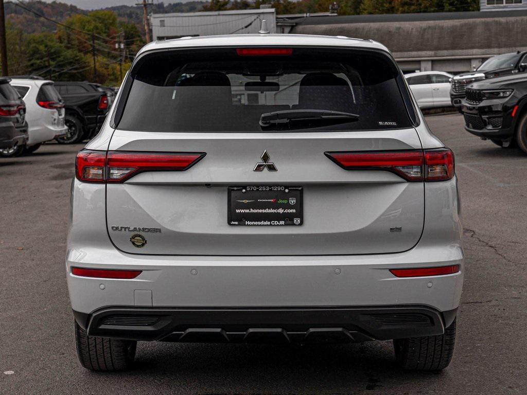 used 2024 Mitsubishi Outlander car, priced at $22,450