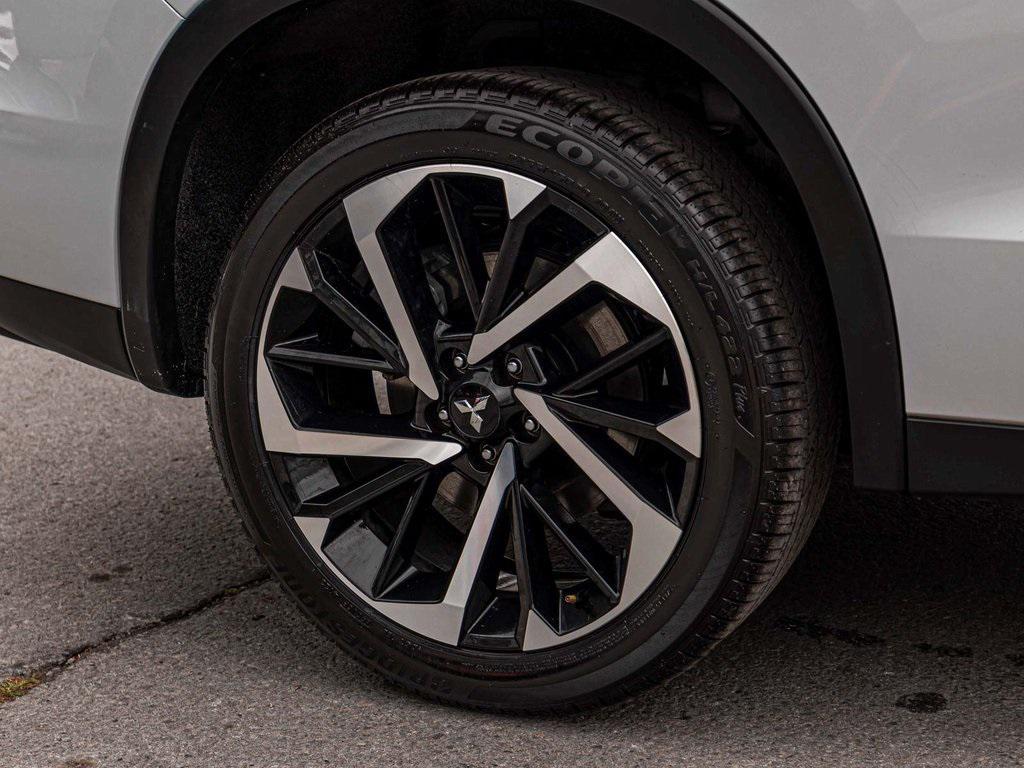 used 2024 Mitsubishi Outlander car, priced at $22,450