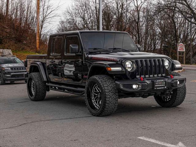 used 2021 Jeep Gladiator car, priced at $35,390