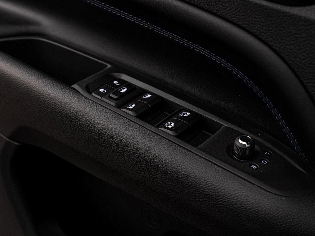 new 2025 Jeep Compass car, priced at $37,427