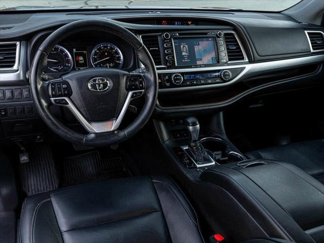 used 2019 Toyota Highlander car, priced at $25,490