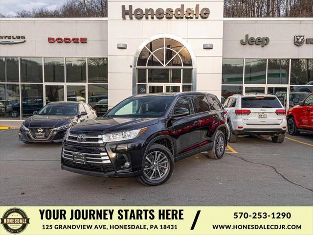 used 2019 Toyota Highlander car, priced at $25,490