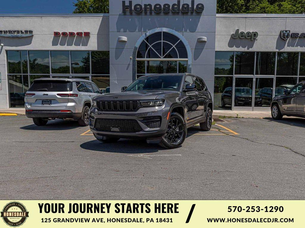 new 2025 Jeep Grand Cherokee car, priced at $42,710