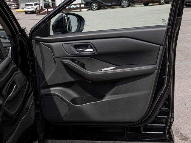 used 2025 Nissan Rogue car, priced at $31,890