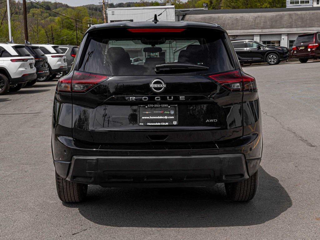used 2025 Nissan Rogue car, priced at $25,450
