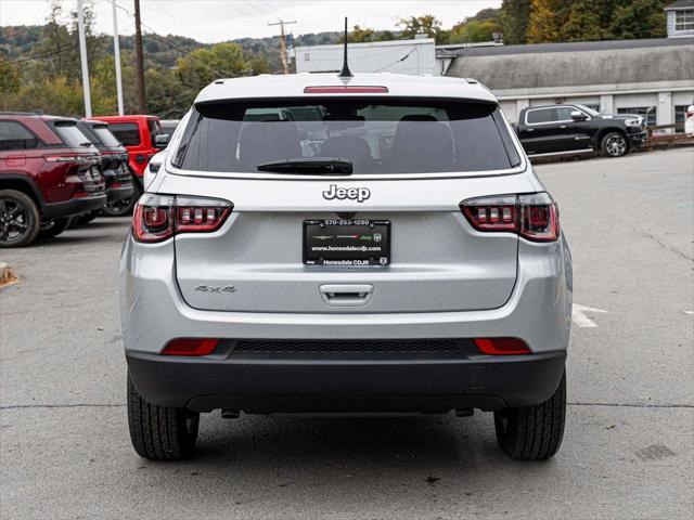 new 2024 Jeep Compass car, priced at $27,076