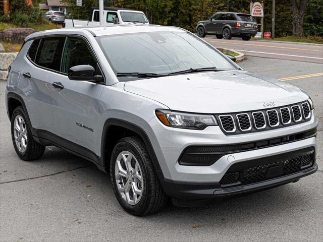 new 2024 Jeep Compass car, priced at $27,076