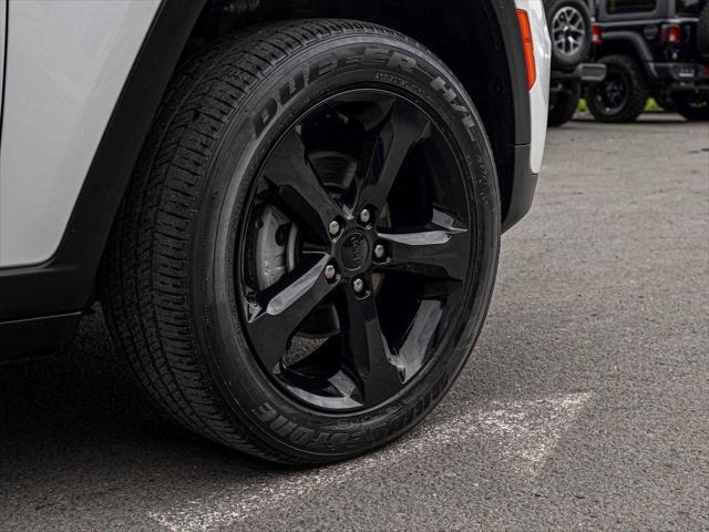 used 2022 Jeep Grand Cherokee car, priced at $33,990