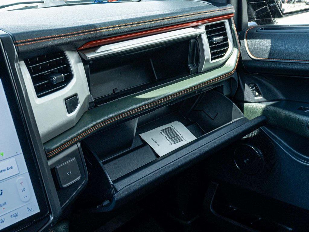 used 2022 Ford Expedition car, priced at $55,990