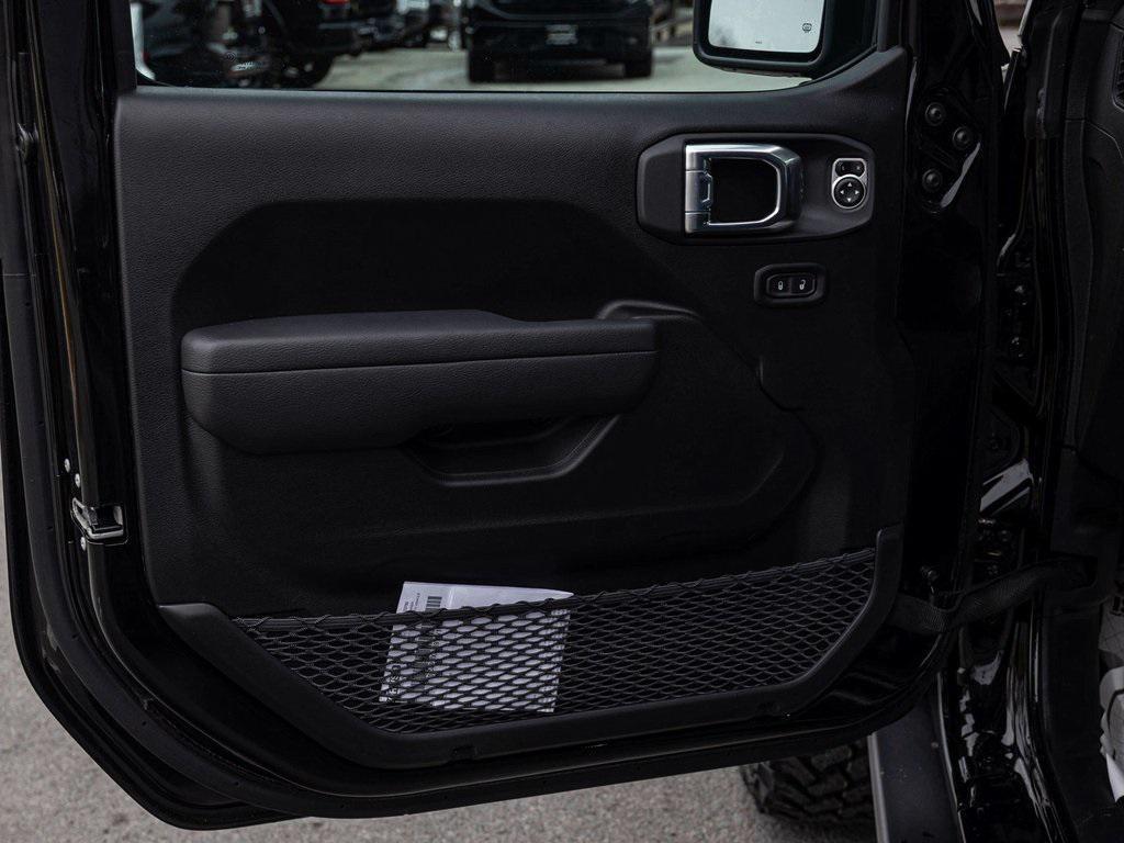 new 2026 Jeep Wrangler car, priced at $60,170