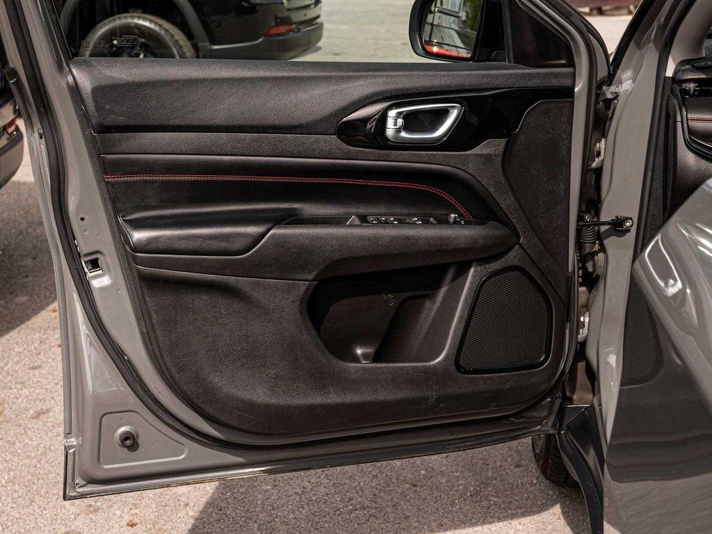 used 2022 Jeep Compass car, priced at $22,450