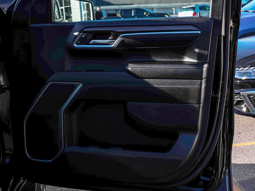 used 2024 Chevrolet Silverado 1500 car, priced at $39,990