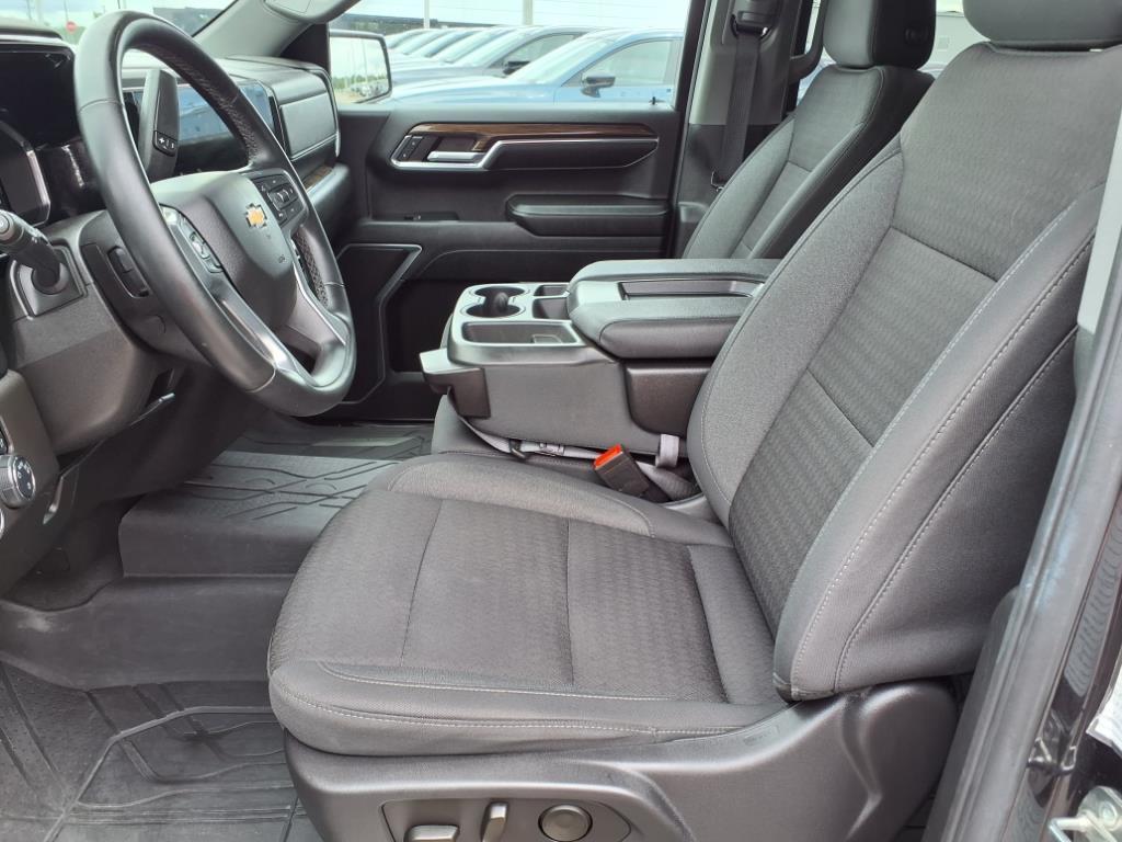 used 2023 Chevrolet Silverado 1500 car, priced at $32,995