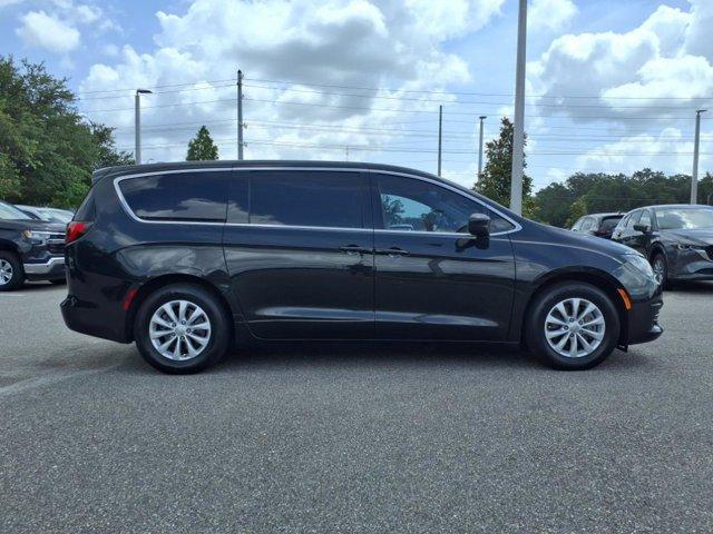 used 2017 Chrysler Pacifica car, priced at $11,495