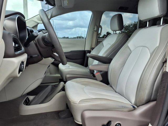 used 2017 Chrysler Pacifica car, priced at $11,495