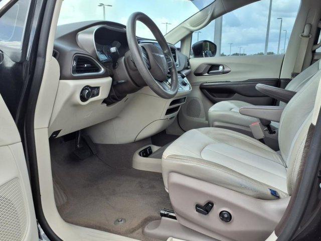 used 2017 Chrysler Pacifica car, priced at $11,495