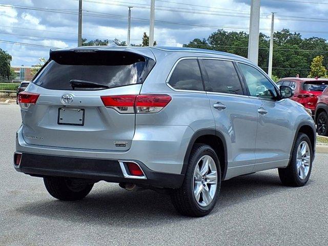used 2019 Toyota Highlander car, priced at $25,995
