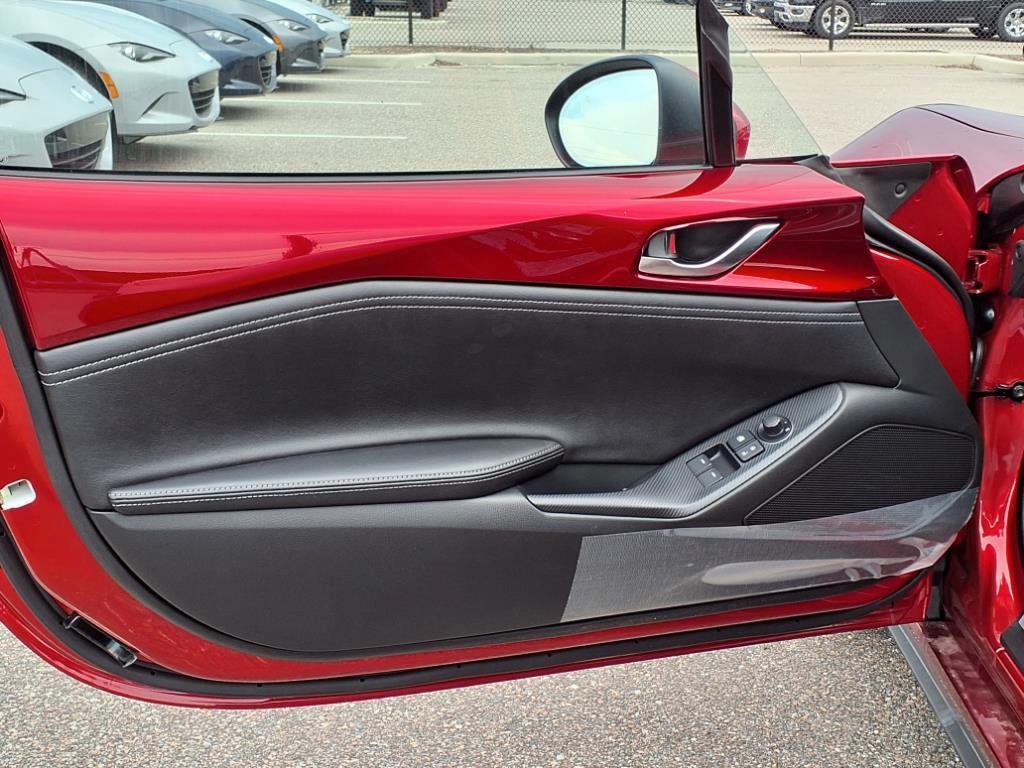 new 2025 Mazda MX-5 Miata RF car, priced at $39,298