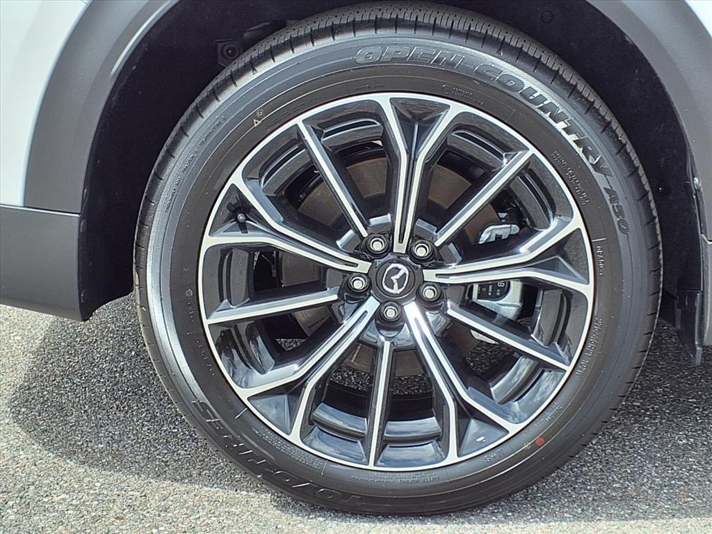 new 2025 Mazda CX-70 PHEV car, priced at $53,962