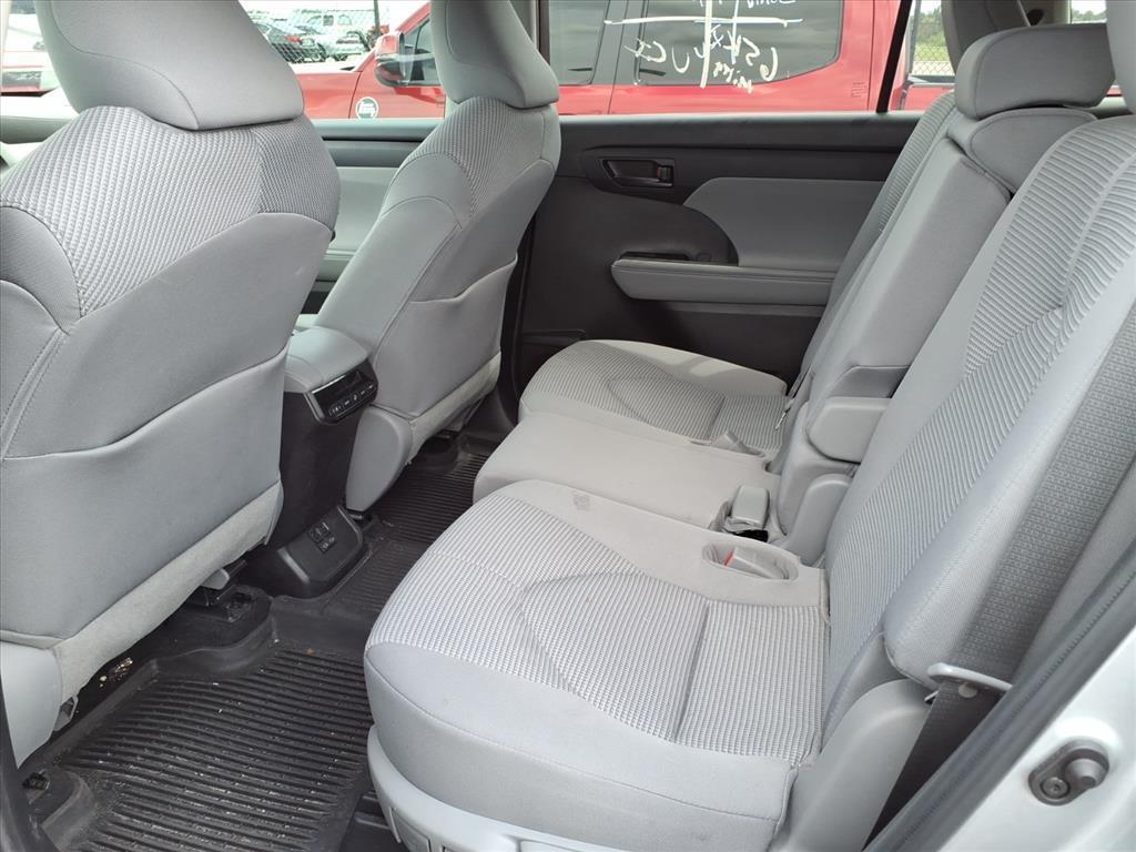 used 2022 Toyota Highlander car, priced at $26,595