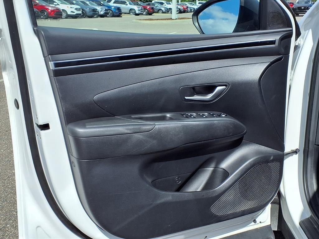 used 2022 Hyundai TUCSON Hybrid car, priced at $18,995