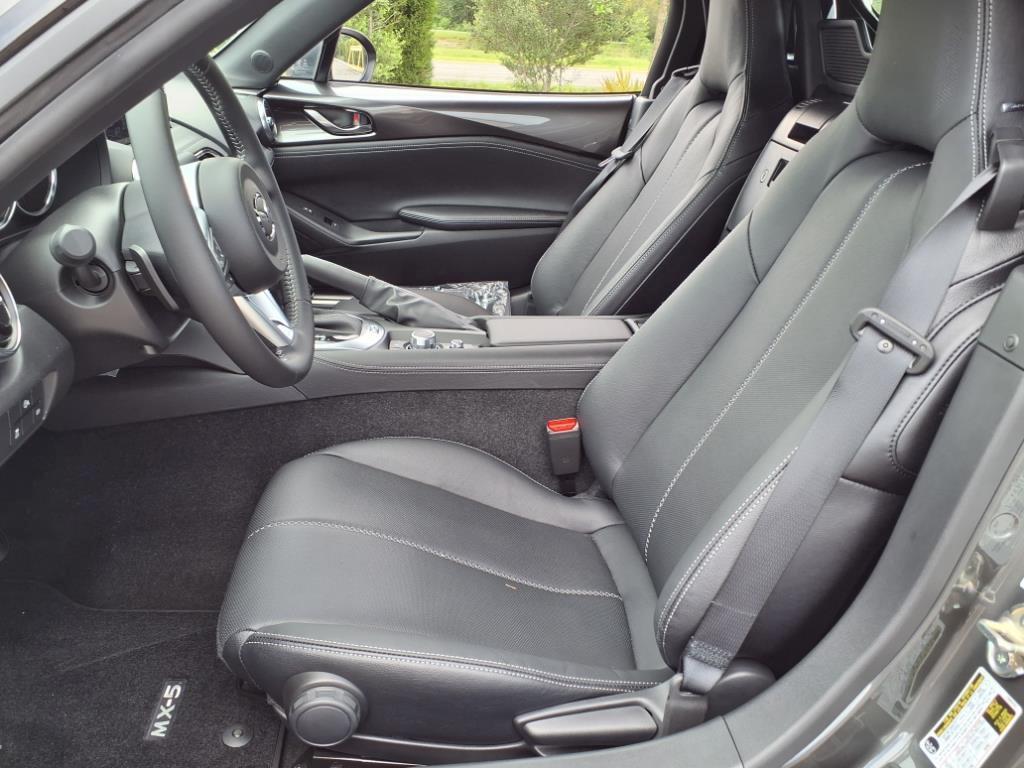 new 2025 Mazda MX-5 Miata car, priced at $36,673