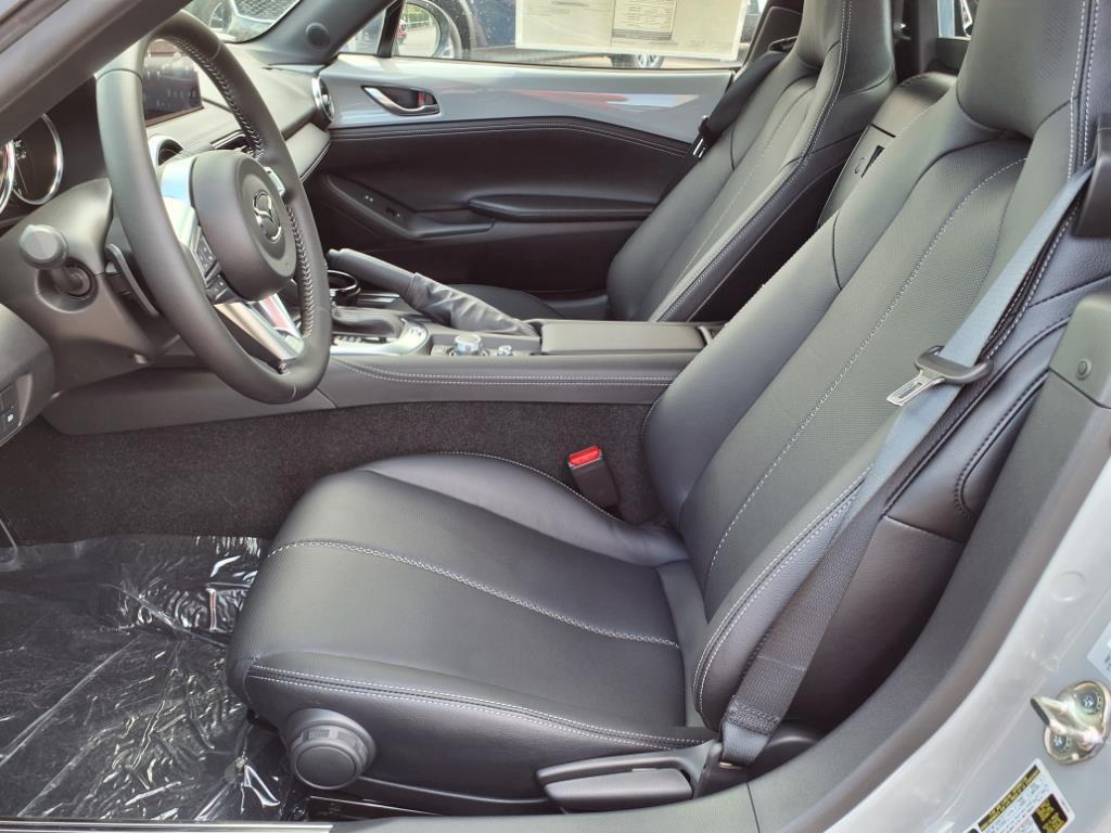 new 2025 Mazda MX-5 Miata RF car, priced at $39,478