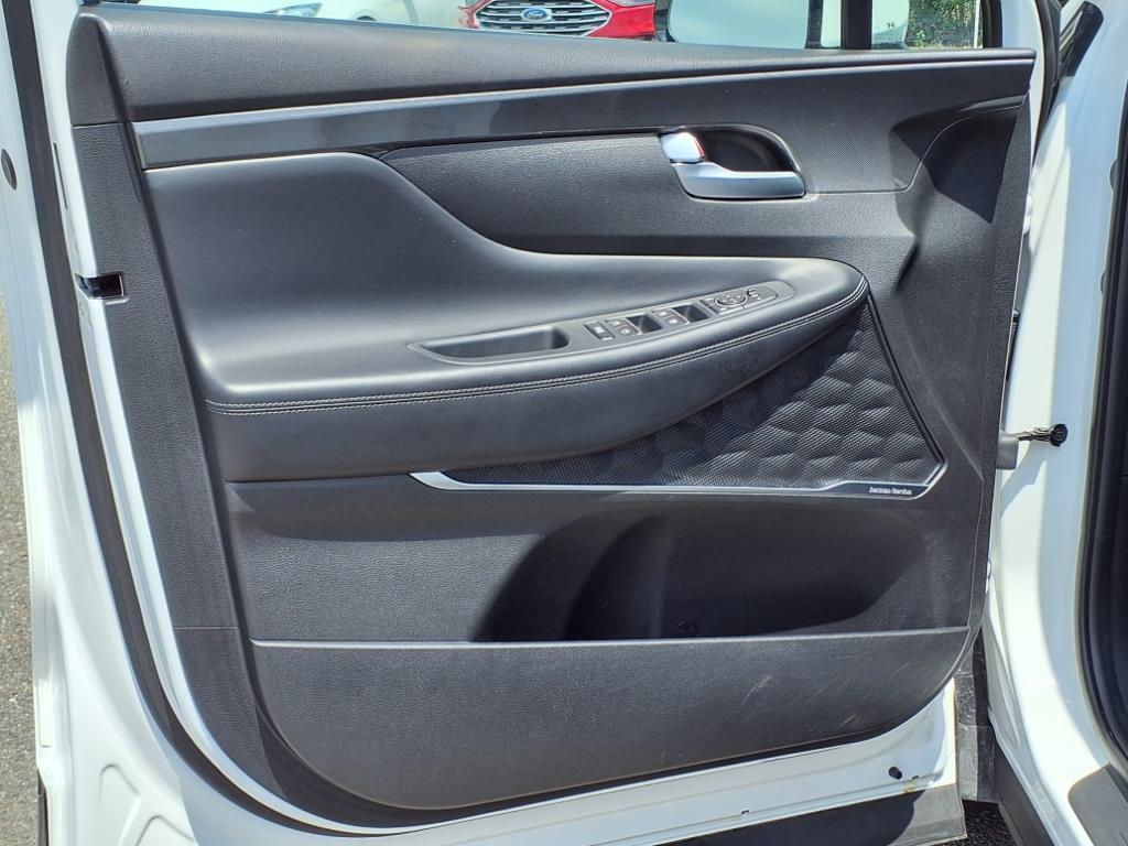 used 2023 Hyundai Santa Fe car, priced at $20,995