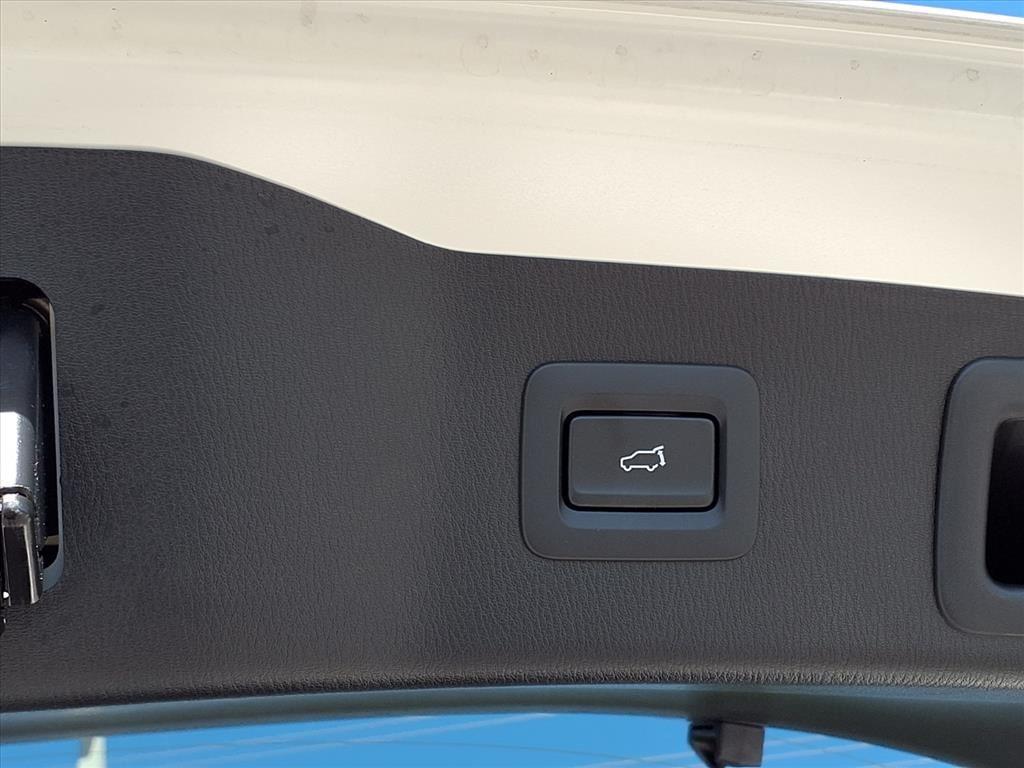 used 2025 Mazda CX-5 car, priced at $35,815