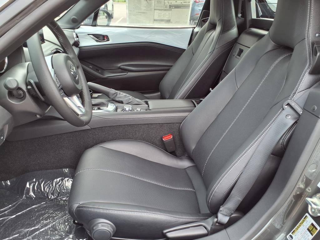 new 2025 Mazda MX-5 Miata RF car, priced at $39,574