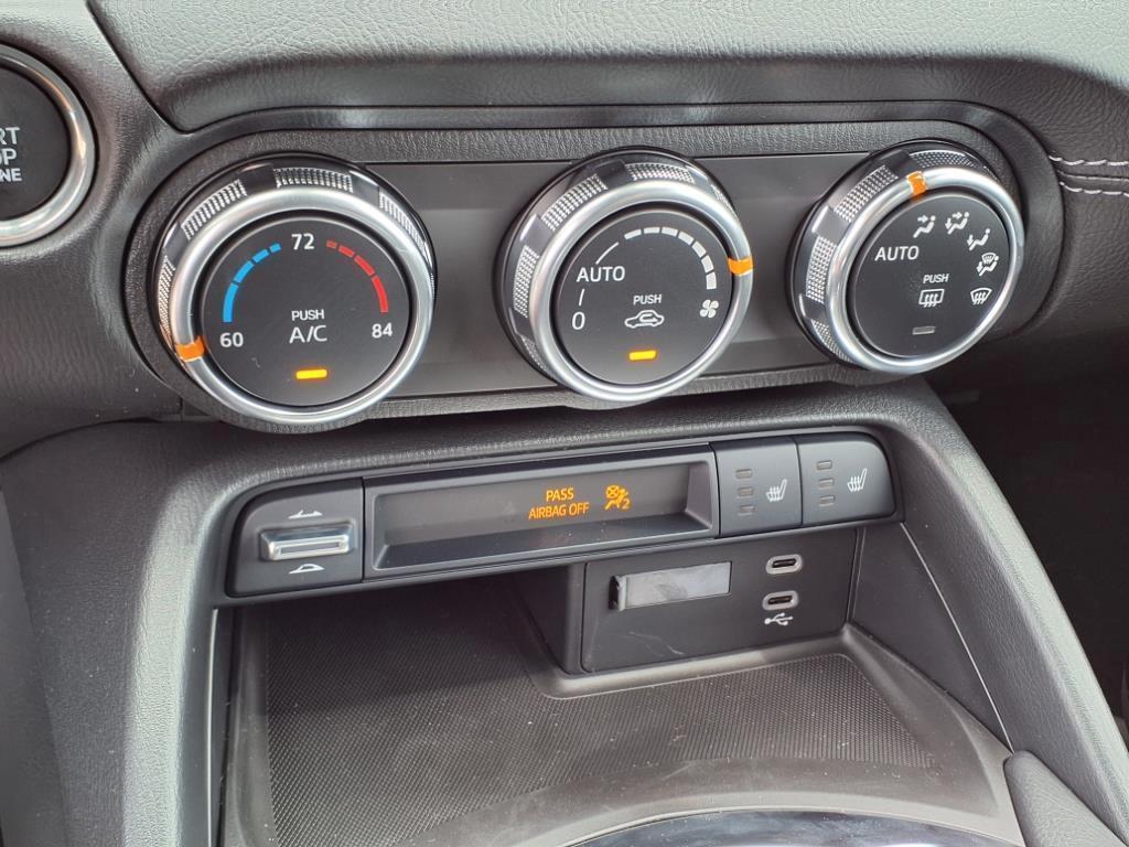 new 2025 Mazda MX-5 Miata RF car, priced at $39,574