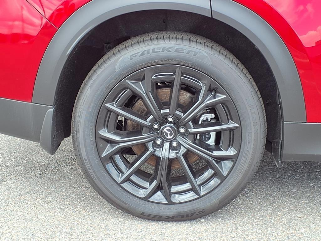 new 2025 Mazda CX-70 car, priced at $47,156