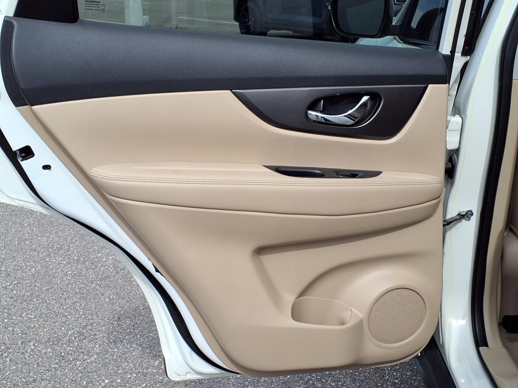 used 2015 Nissan Rogue car, priced at $11,595