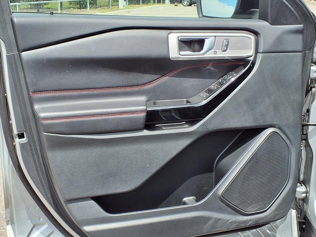 used 2022 Ford Explorer car, priced at $22,595