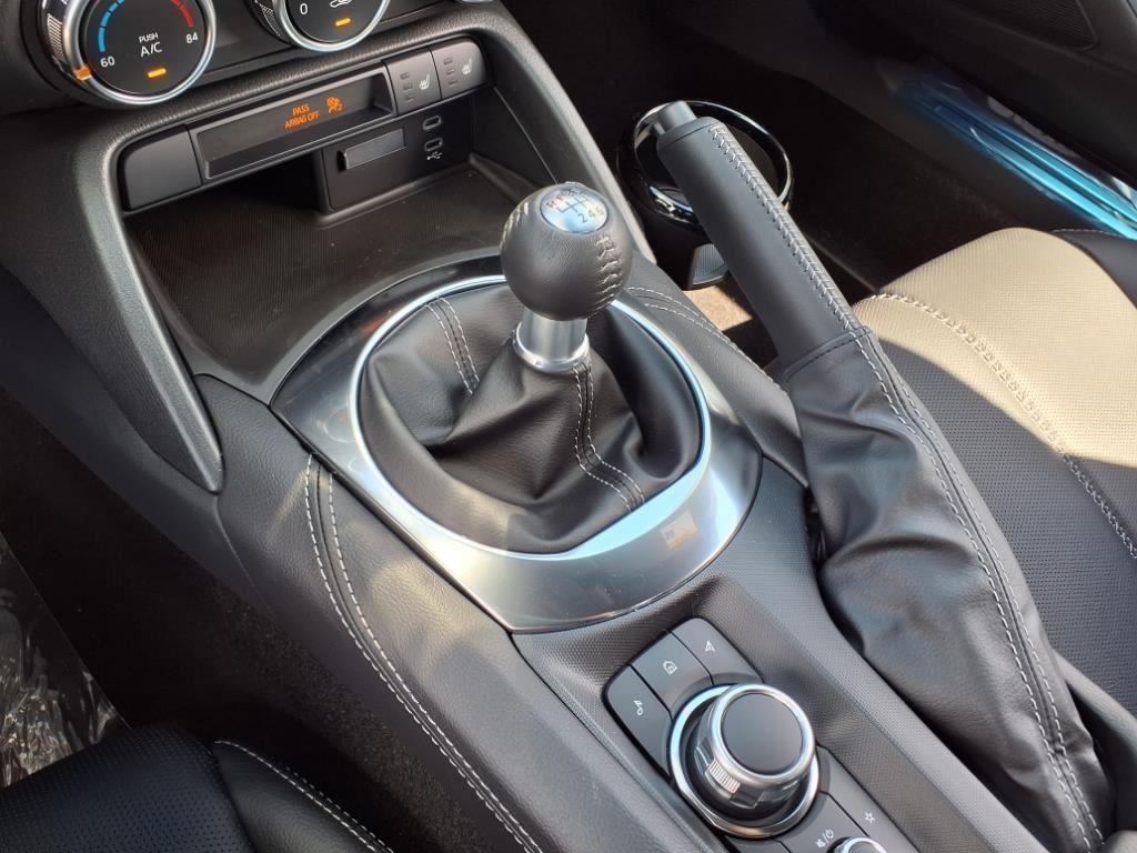 new 2025 Mazda MX-5 Miata car, priced at $34,374