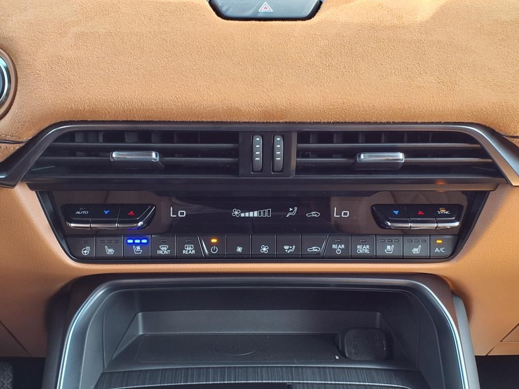 new 2025 Mazda CX-70 car, priced at $56,814