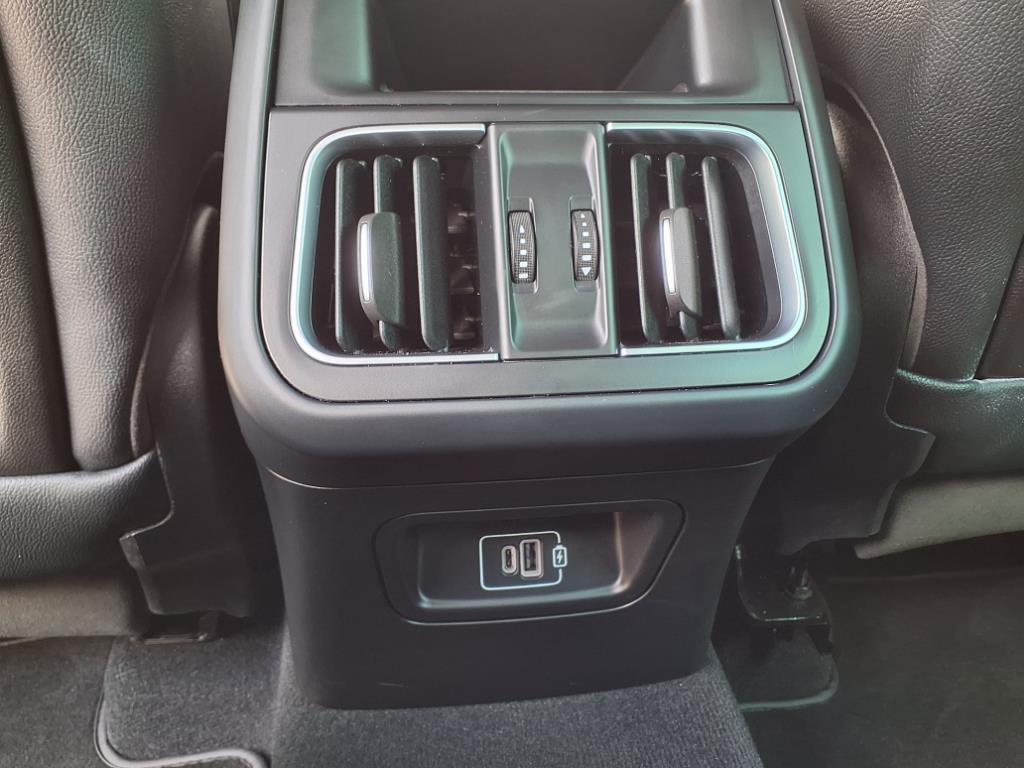 used 2024 Maserati Grecale car, priced at $35,995