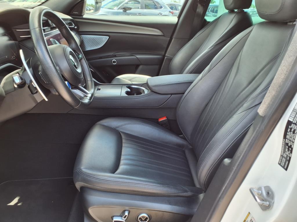 used 2024 Maserati Grecale car, priced at $35,995
