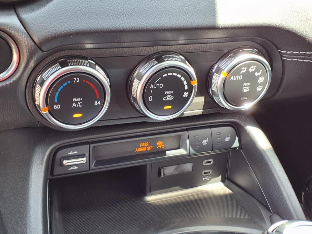 new 2025 Mazda MX-5 Miata RF car, priced at $39,574