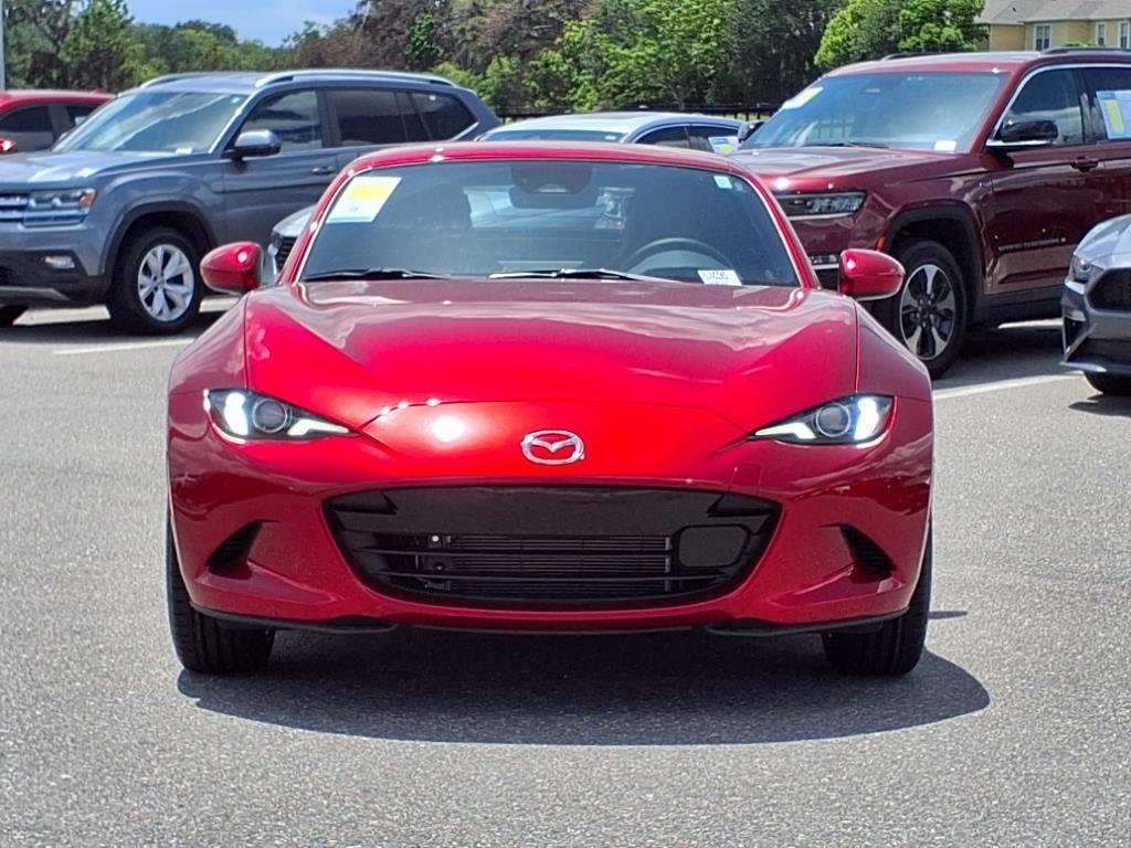 new 2025 Mazda MX-5 Miata RF car, priced at $39,574