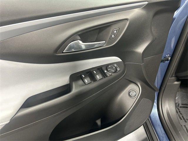 new 2025 Buick Envista car, priced at $25,280